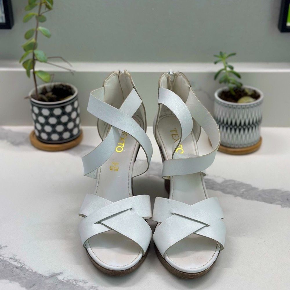 Vintage Y2K French Heel Wedges White‎ leather strappy wedges Size 39 (8)